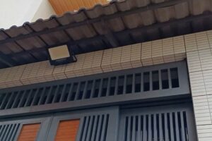 🔥 CHỦ GIẢM SỐC 300 TRIỆU – CHỈ CÒN 6.9 TỶ!  🏡 Nhà mới 4 tầng – Full nội thất – Vào ở ngay  📍 Phạm Hùng, P. Chánh Hưng, TP.HCM  ✅ DT 41.2m²  ✅ 1 trệt, 2 lầu, sân thượng  ✅ 3PN – 3WC  ✅ Khu dân cư yên tĩnh, gần trường học  📖 Sổ hồng riêng – Hoàn công đủ